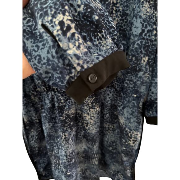 Parker Mallory‎ Blue Rosette Print Three Quarter Sleeve Shift Dress Size Medium - Picture 8 of 11